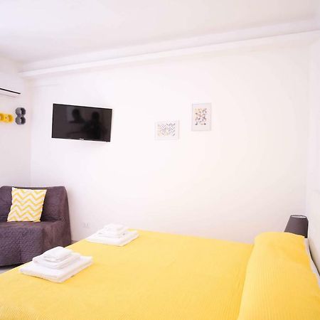 Charme & Chic Studios - Bari Centro Dış mekan fotoğraf